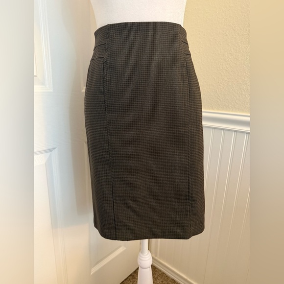 Tribal Checked Pencil Skirt - Picture 6 of 7